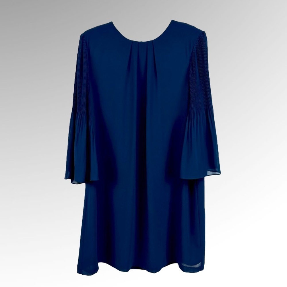 H&M dress.